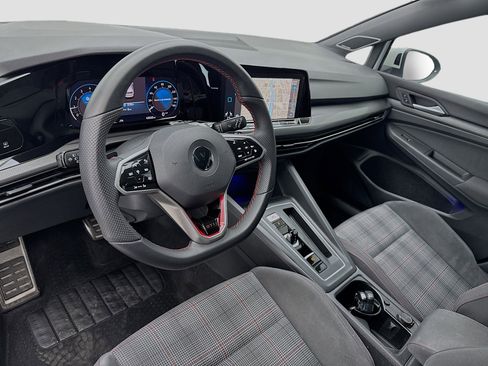 Used 2022 Volkswagen GTI SE FWD image 7