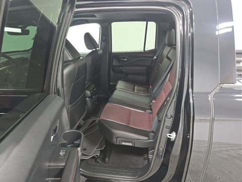 Used 2024 Honda Ridgeline Black Edition image 9