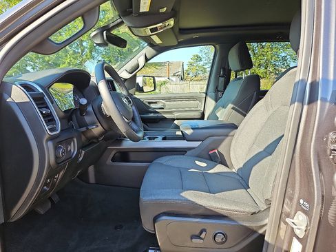 Used 2022 RAM 1500 Big Horn image 23