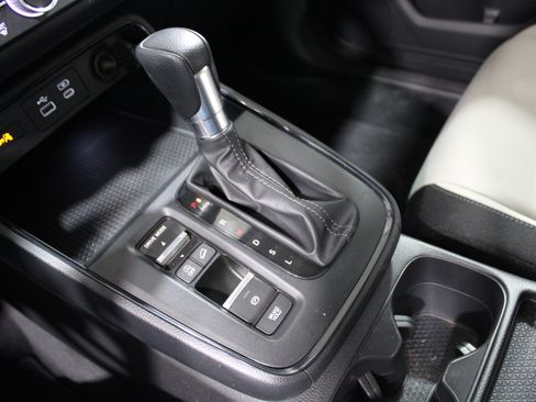 Used 2024 Honda CR-V EX image 17