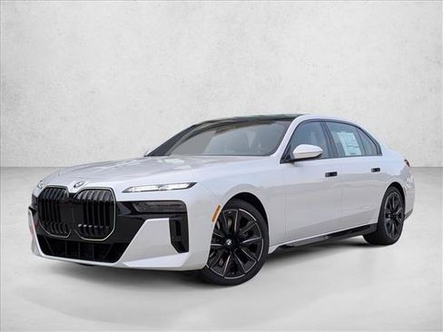 New 2026 BMW 760i xDrive AWD/4WD image 1