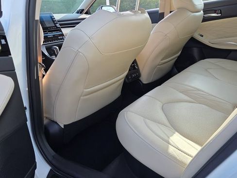 Used 2020 Toyota Avalon Limited w/ Advanced Safety Package FWD image 7