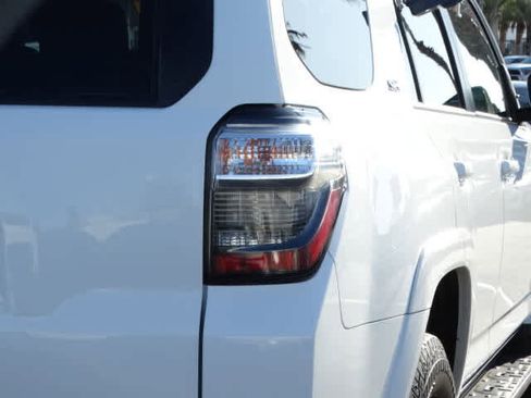 Certified 2021 Toyota 4Runner SR5 Premium image 12