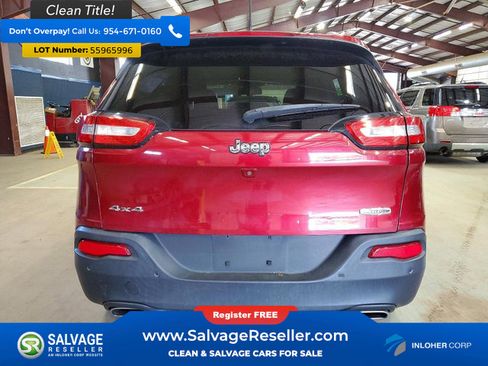 Used 2017 Jeep Cherokee Latitude w/ Comfort/Convenience Group AWD/4WD image 8