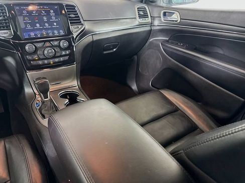 Used 2021 Jeep Grand Cherokee Limited AWD/4WD image 25
