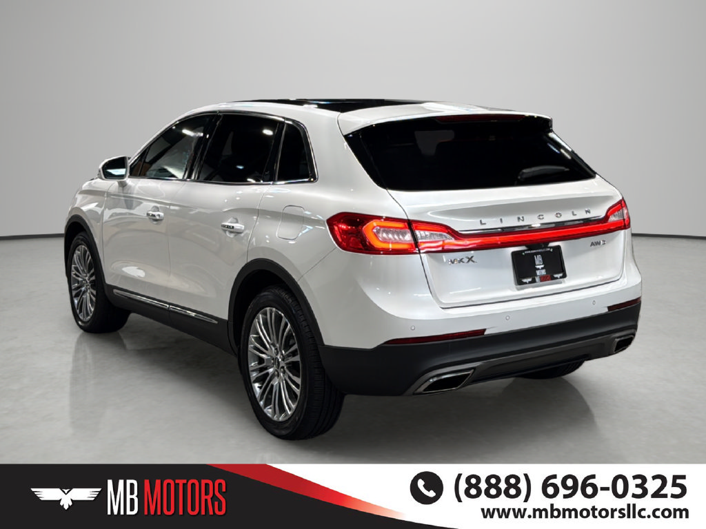 Used 2017 Lincoln MKX Reserve AWD/4WD image 3