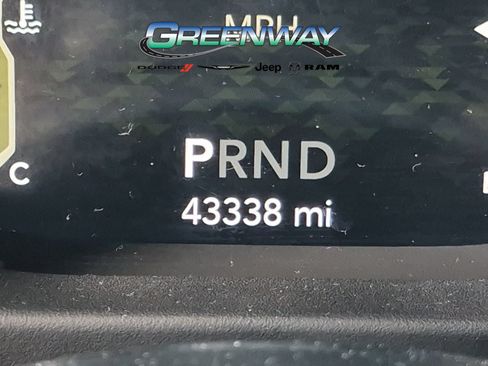 Used 2021 Jeep Wrangler Unlimited Rubicon AWD/4WD image 26