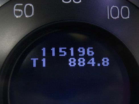 Used 2010 Volvo XC60 T6 image 21