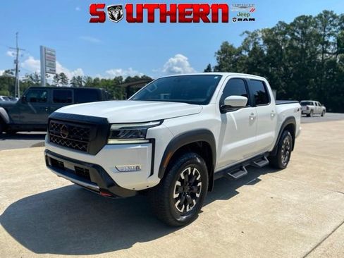 Used 2024 Nissan Frontier PRO-4X w/ Technology Package AWD/4WD image 1