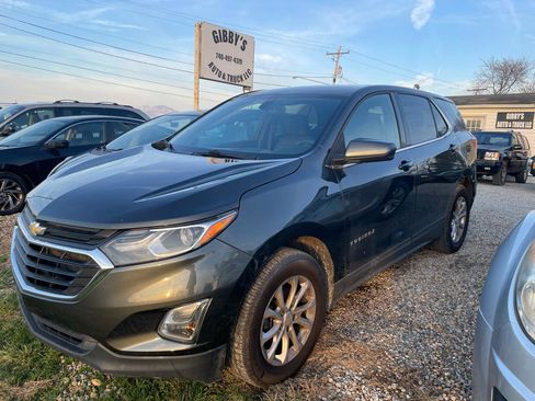 Used 2018 Chevrolet Equinox LT image 1