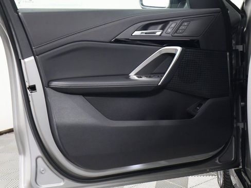 Used 2025 BMW X1 xDrive28i w/ Convenience Package image 12