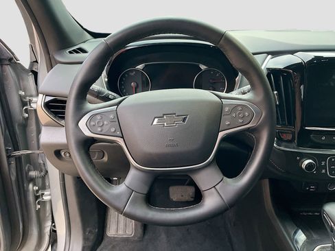 Used 2023 Chevrolet Traverse Premier w/ Redline Edition image 11