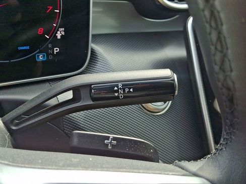 Used 2025 Mercedes-Benz C 300 4MATIC Sedan image 17