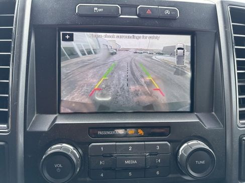 Used 2018 Ford F150 XLT w/ Equipment Group 302A Luxury image 24