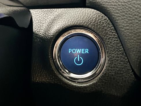 Used 2022 Toyota RAV4 SE image 24