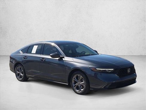 Used 2024 Honda Accord EX image 3