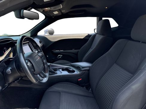 Used 2018 Dodge Challenger SXT w/ Blacktop Package RWD image 9