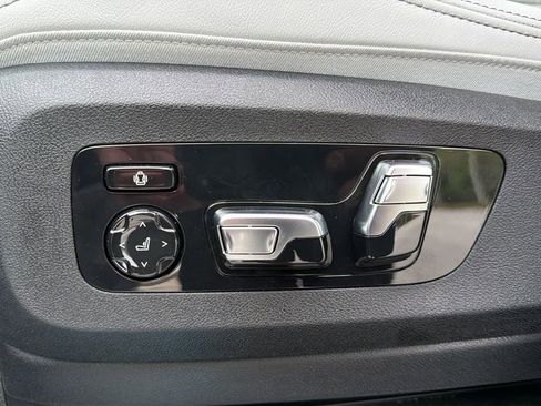 New 2026 BMW X7 xDrive40i AWD/4WD image 7