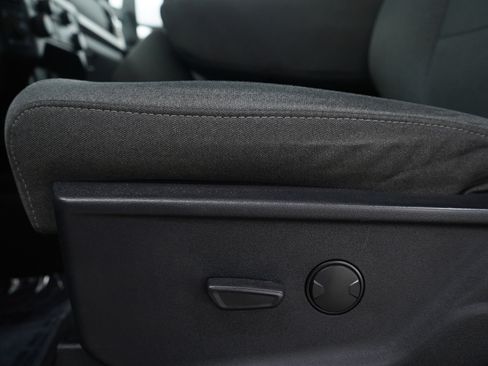 Used 2024 Ford F250 XLT image 24