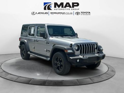 Used 2021 Jeep Wrangler Unlimited Sport AWD/4WD image 7