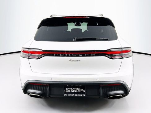 New 2026 Porsche Macan image 10