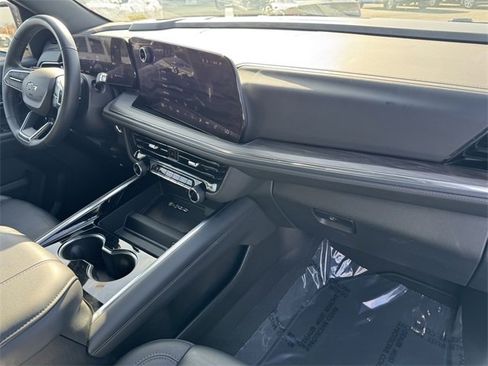 Certified 2025 Chevrolet Tahoe Z71 image 5