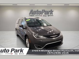 Certified 2019 Chrysler Pacifica Touring-L FWD video 1
