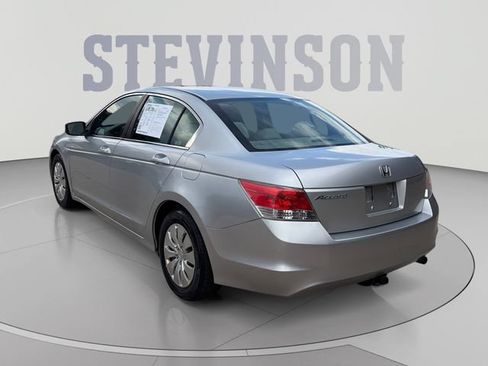 Used 2010 Honda Accord LX image 3