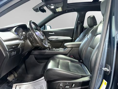 Used 2019 Cadillac XT4 Premium Luxury image 6