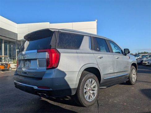 Used 2025 GMC Yukon Denali image 4