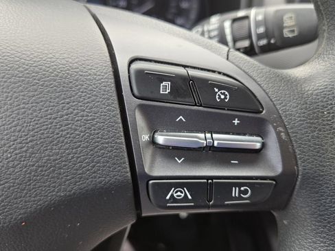Used 2023 Hyundai Kona SEL FWD image 24