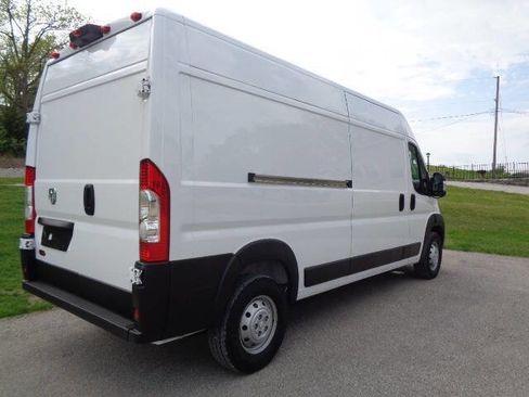 Used 2023 RAM ProMaster 2500 image 6
