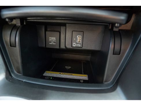 Used 2018 Honda Accord Touring image 29