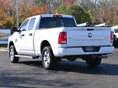 Used 2019 RAM 1500 Express image 3
