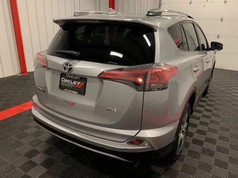Used 2017 Toyota RAV4 XLE image 19