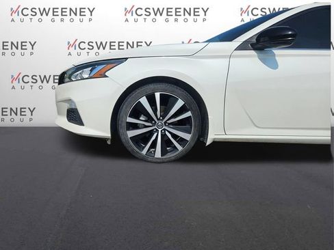 Used 2020 Nissan Altima 2.5 SR w/ Premium Package FWD image 25