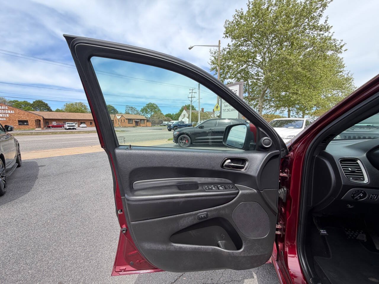 Used 2019 Dodge Durango GT AWD/4WD image 4