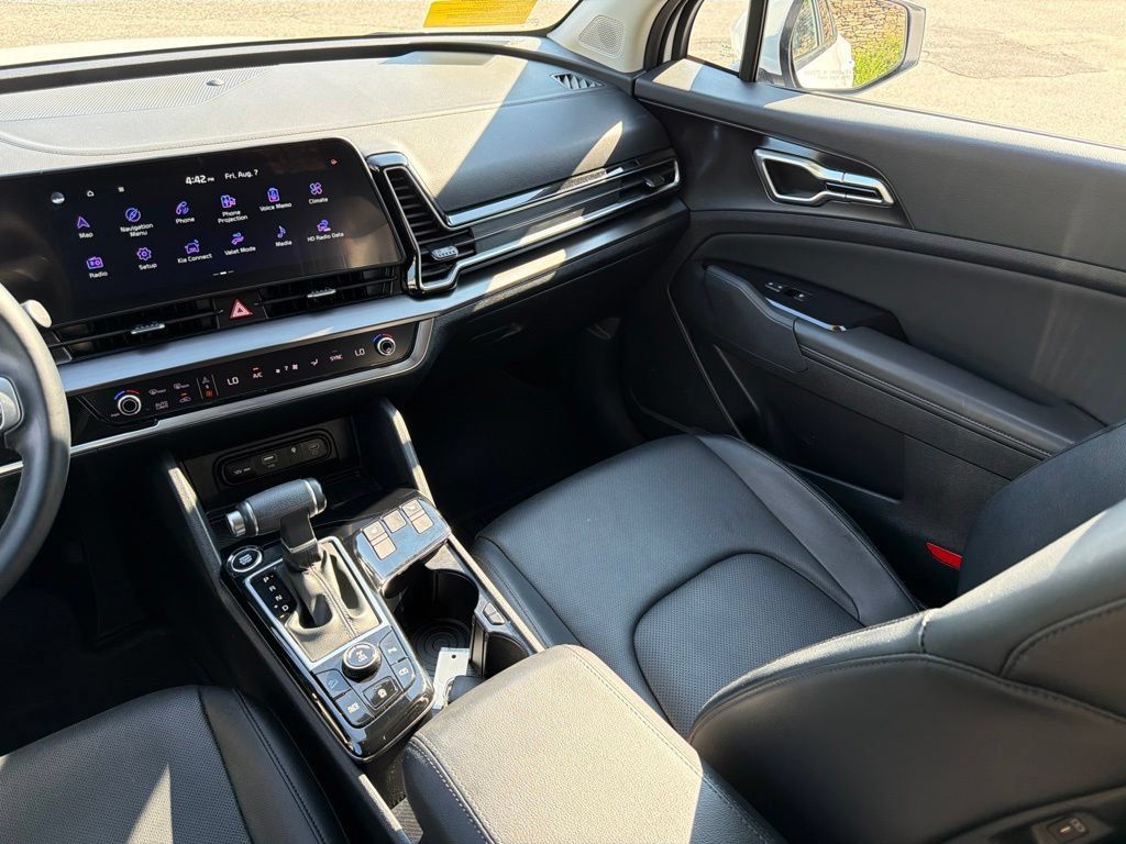 Certified 2024 Kia Sportage EX AWD/4WD image 28