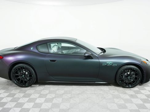 Used 2024 Maserati GranTurismo Trofeo AWD/4WD image 21