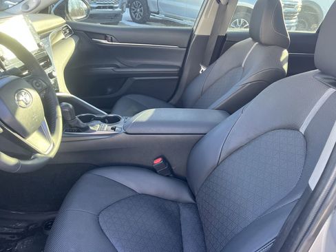 Used 2024 Toyota Camry XSE w/ Navigation Package image 24