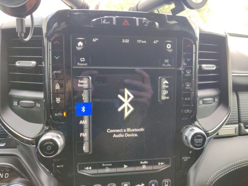 Used 2021 RAM 1500 Limited w/ Night Edition image 19