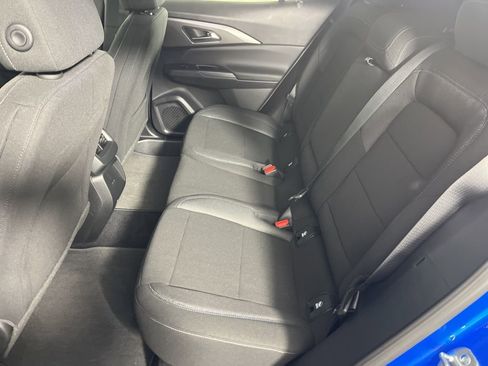 New 2026 Chevrolet Equinox EV LT image 27