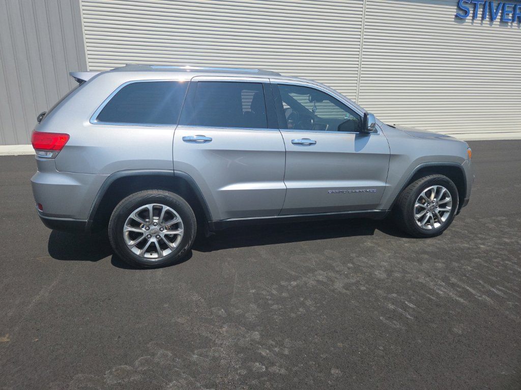 Used 2016 Jeep Grand Cherokee Limited w/ Luxury Group II RWD image 15