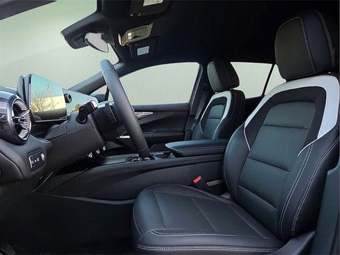 New 2025 Chevrolet Blazer EV LT w/ Super Cruise Package image 15