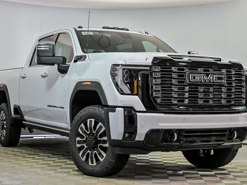 New 2026 GMC Sierra 2500 Denali Ultimate w/ Max Trailering Package AWD/4WD image 1