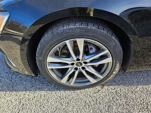 Used 2023 Audi A6 Premium Plus image 25