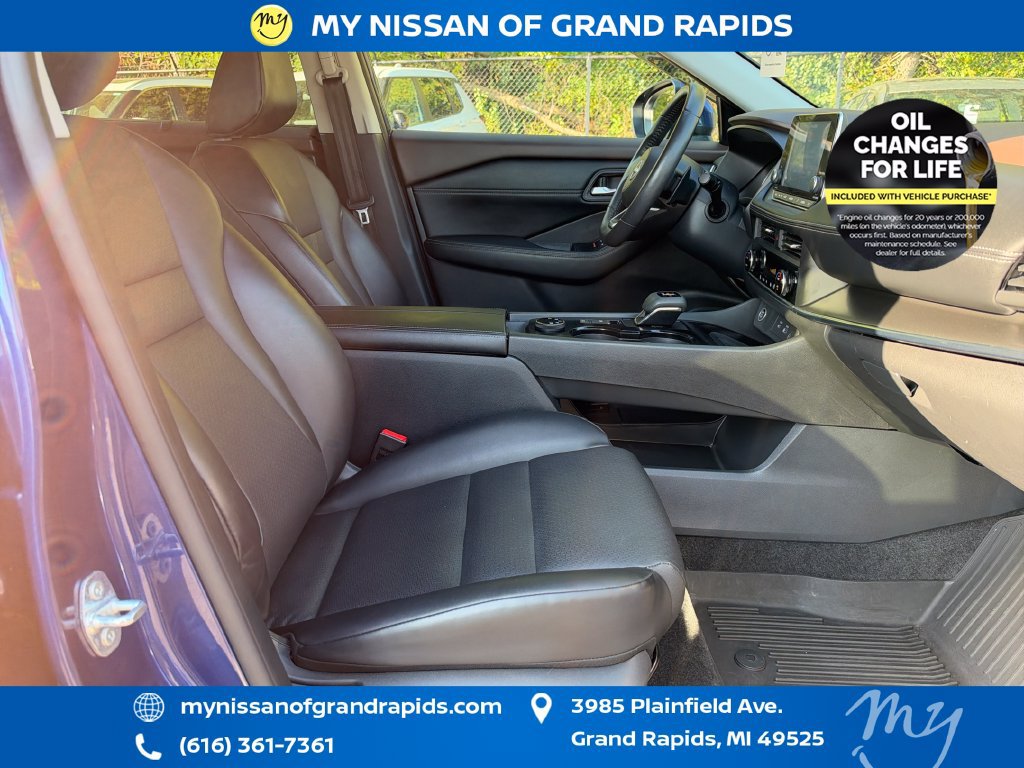 Certified 2023 Nissan Rogue SV w/ SV Premium B Package AWD/4WD image 27