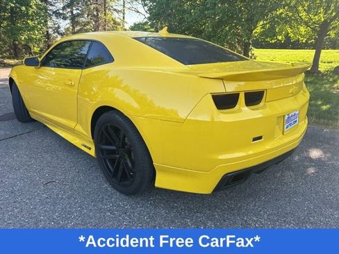 Used 2010 Chevrolet Camaro SS w/ RS Package RWD image 5