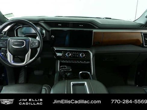 Used 2022 GMC Sierra 1500 Denali w/ Denali Reserve Package image 18