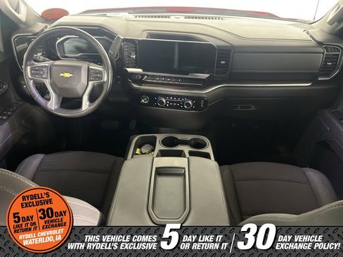 Certified 2022 Chevrolet Silverado 1500 LT image 17